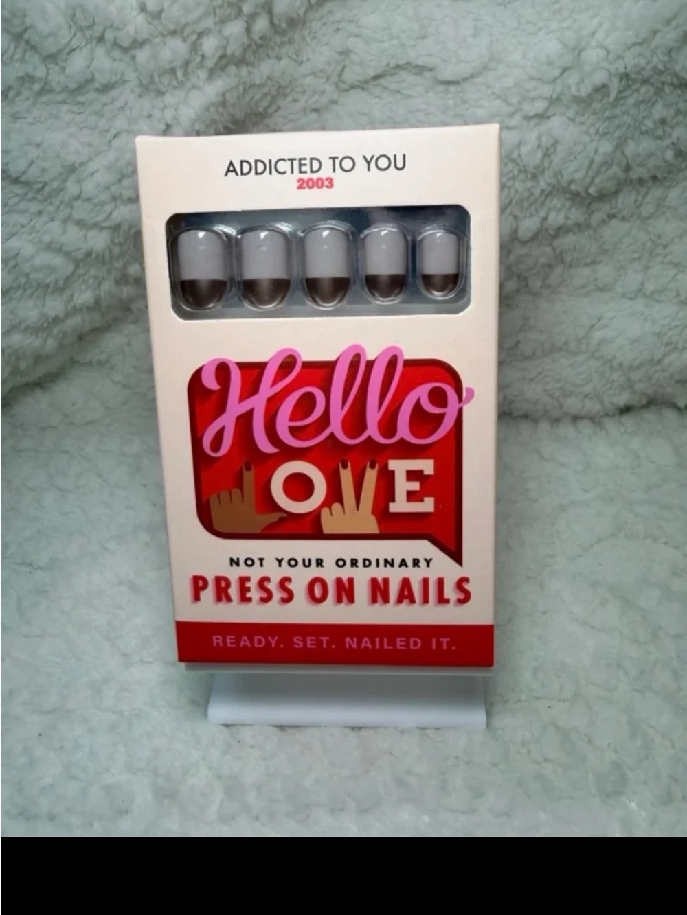 Hello Love Press-On Nails - Addicted To You